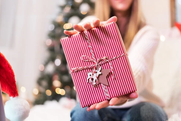 Do you get holiday pay while on workers' comp Do you get holiday pay while on workers' comp