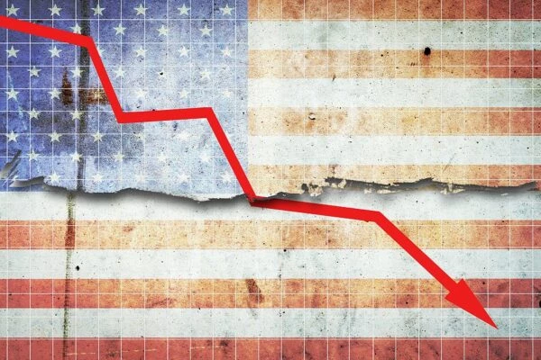 A recessionary expenditure gap is